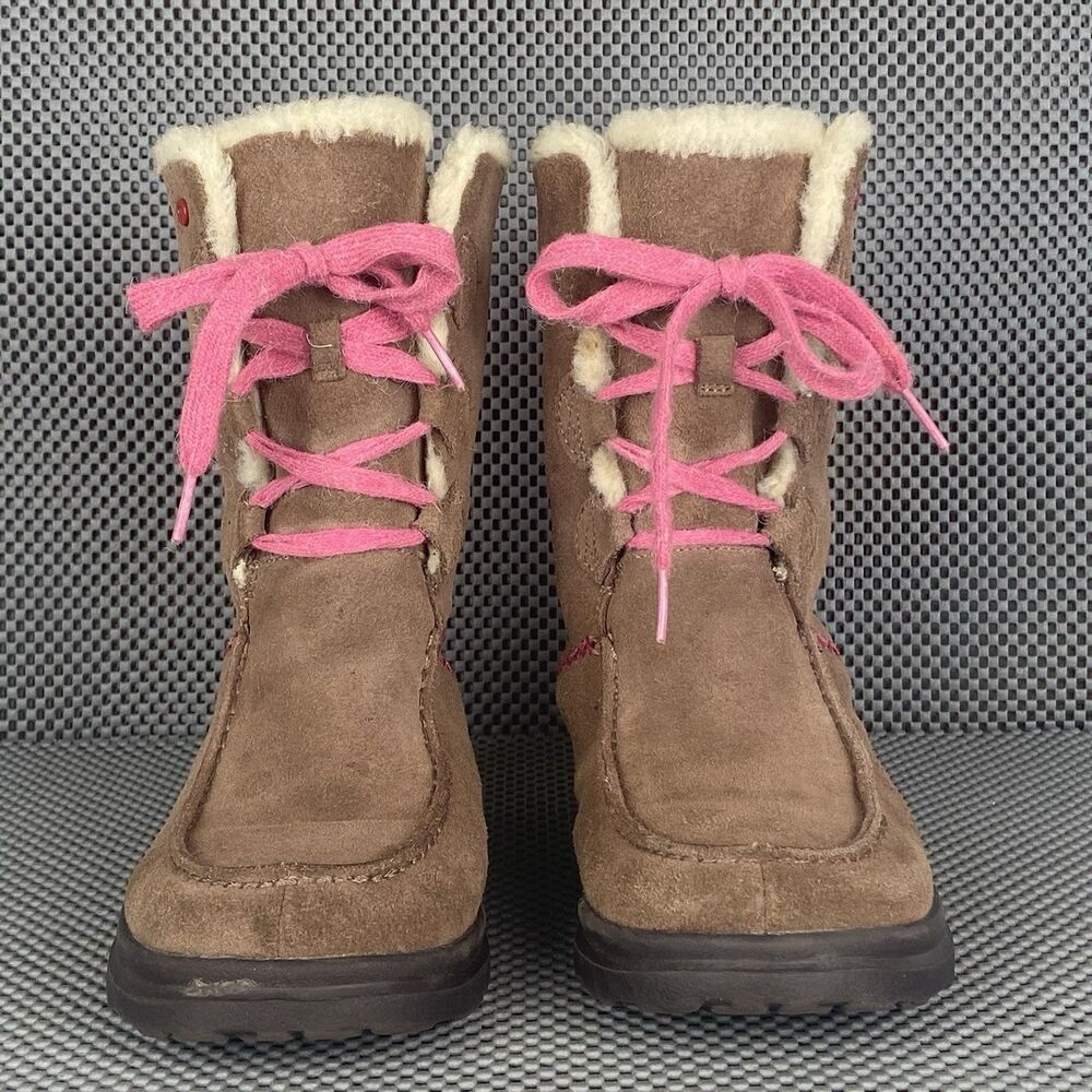 UGG Heart Lacy Boots Womens Size 6 Brown Pink Leather Warm Winter Boots Casual